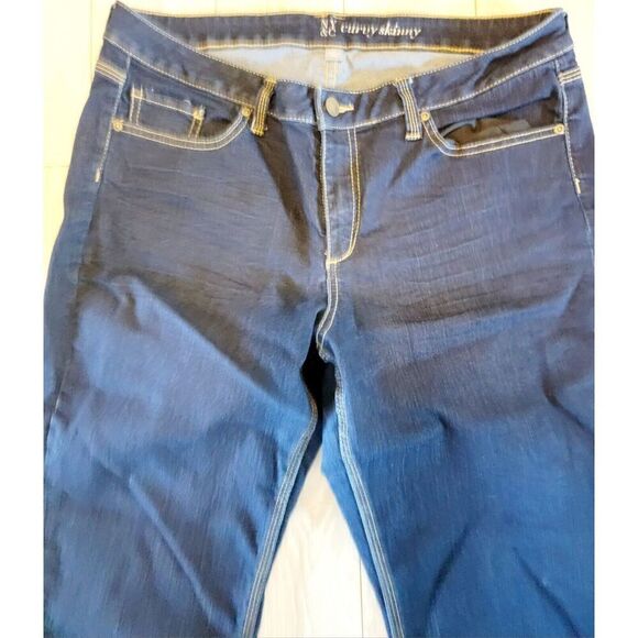 New York &‎ Company 16 Jeans Women Curvy Skinny Stretch Denim Dark Wash Strt Leg - Picture 4 of 8